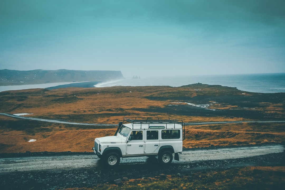 Luxury vs. Affordable Travel: Finding the Sweet Spot for Your Next Adventure Luxury vs. Affordable Travel: Finding the Sweet Spot for Your Next Adventure